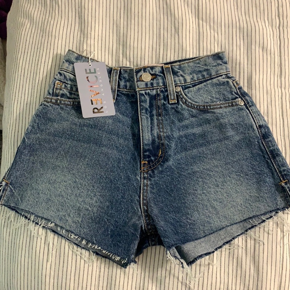 REVICE Demin shorts